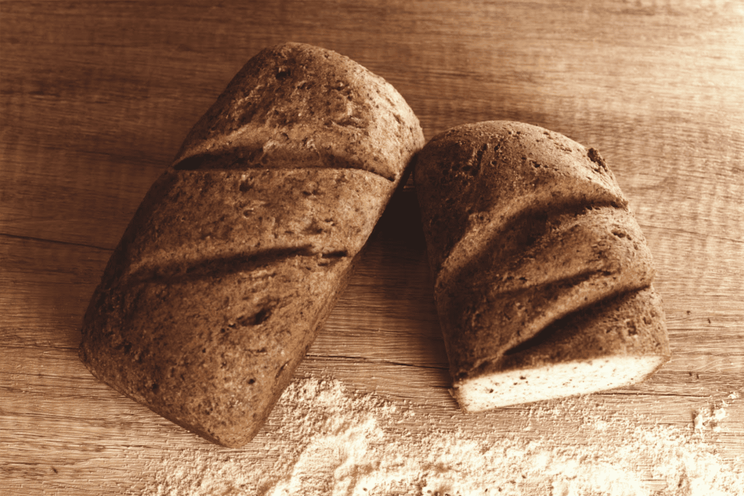 https://maruketobakery.com/wp-content/uploads/2026/02/SOURDOUGH-LOAFgallery3.png